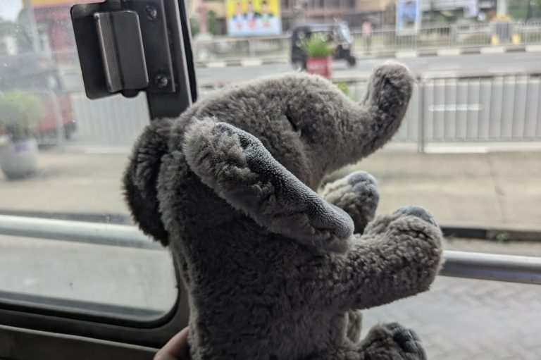 Leaving Galle bus station