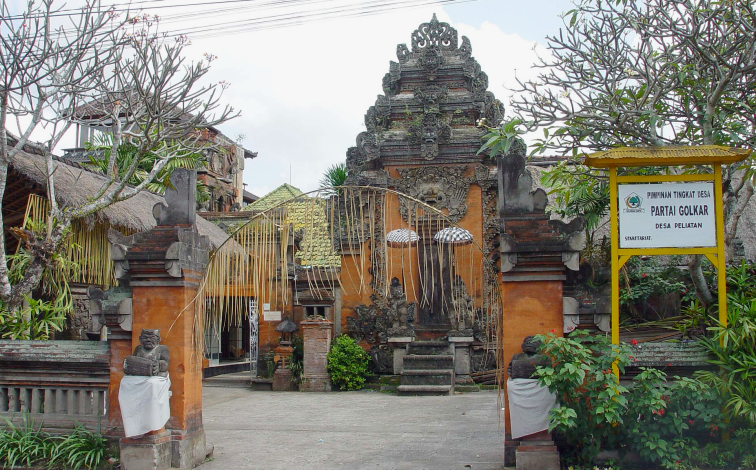 peliatan royal palace