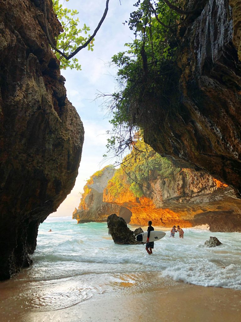 Suluban Beach, Bali