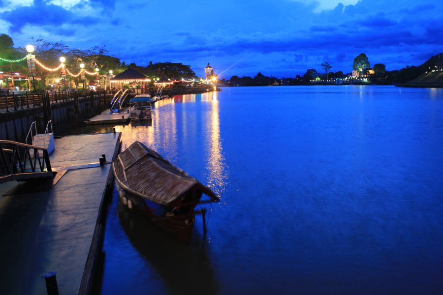 kuching waterfront
