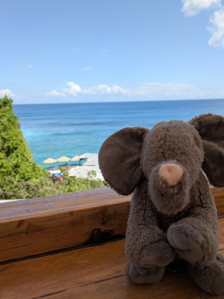 Watching the surfers, Uluwatu, Bali